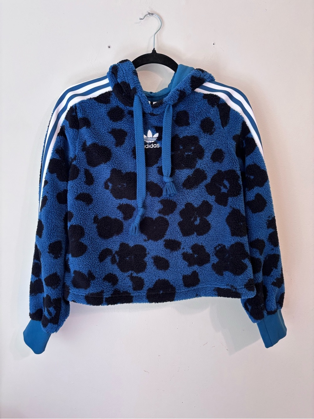 Adidas Originals Bellista Sherpa Hoodie Blue Floral XS NWT